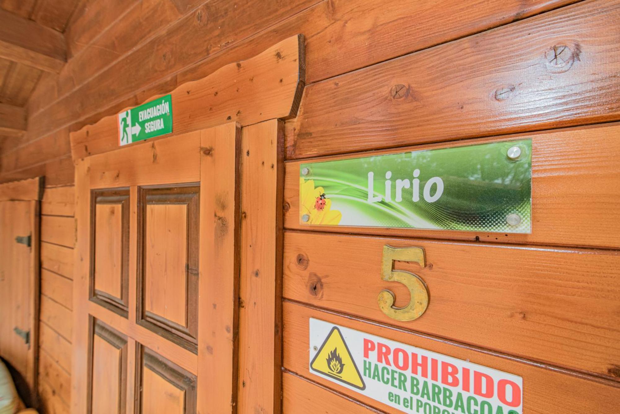 Alojamiento Rural Caserio De La Fuente Deifontes ภายนอก รูปภาพ